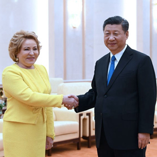 시진핑, 마트비엔코 러시아연방의회 상원의장 접견