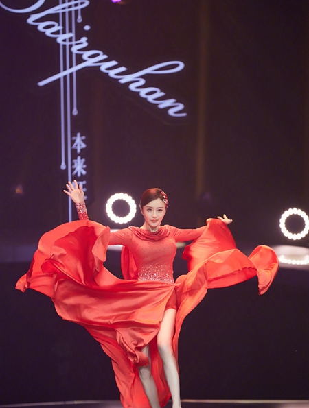 친란의 반란! 댄스 경연 프로 ‘신무림대회’서 압도적 무대 선보여…