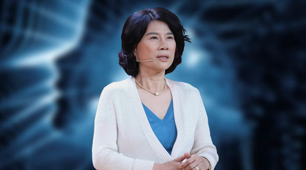 中 거리전기 둥밍주 회장, “올해 직원 임금 1635억 규모 인상…‘왕훙’ 계속한다”