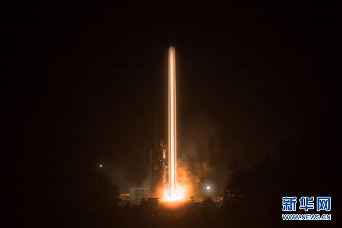 중국 42호-43호 베이더우 GPS 위성 발사 성공