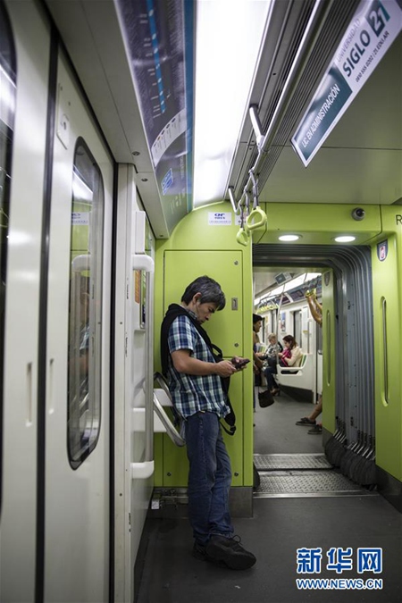 아르헨티나 부에노스아이레스, 중국산 지하철 정식 도입