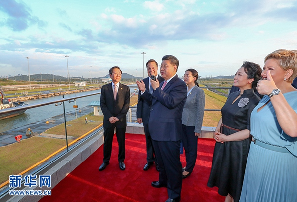 시진핑 주석, 파나마 대통령과 파나마 운하 새 갑문 참관