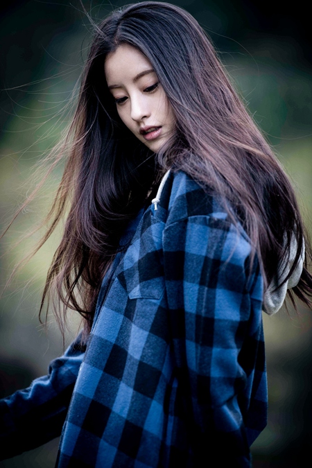 [화보] 마오샤오후이, 청순한 ‘긴 생머리 소녀’