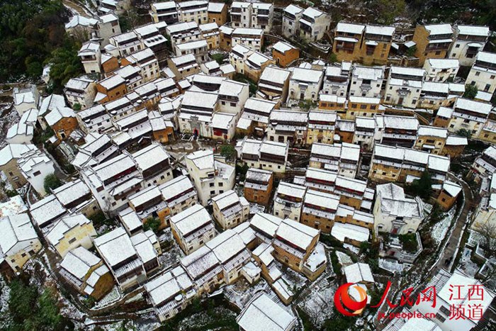 중국 장시 우위안 황링 마을에 내린 눈, 산간마을 스케치