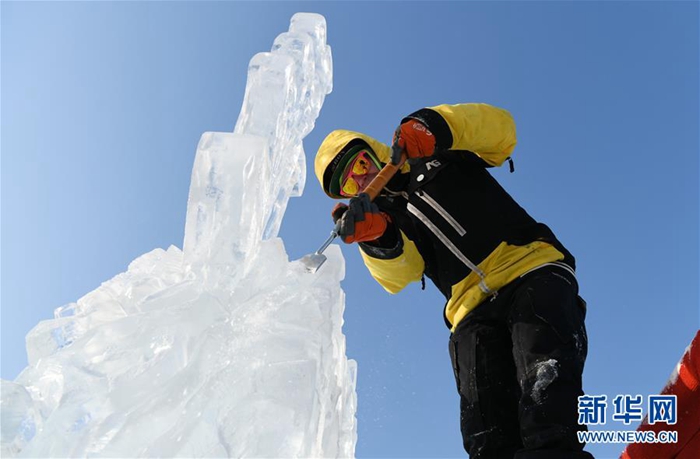 중국 얼음도시 하얼빈 국제 얼음조각 대회 개막, ‘겨울의 아름다움’