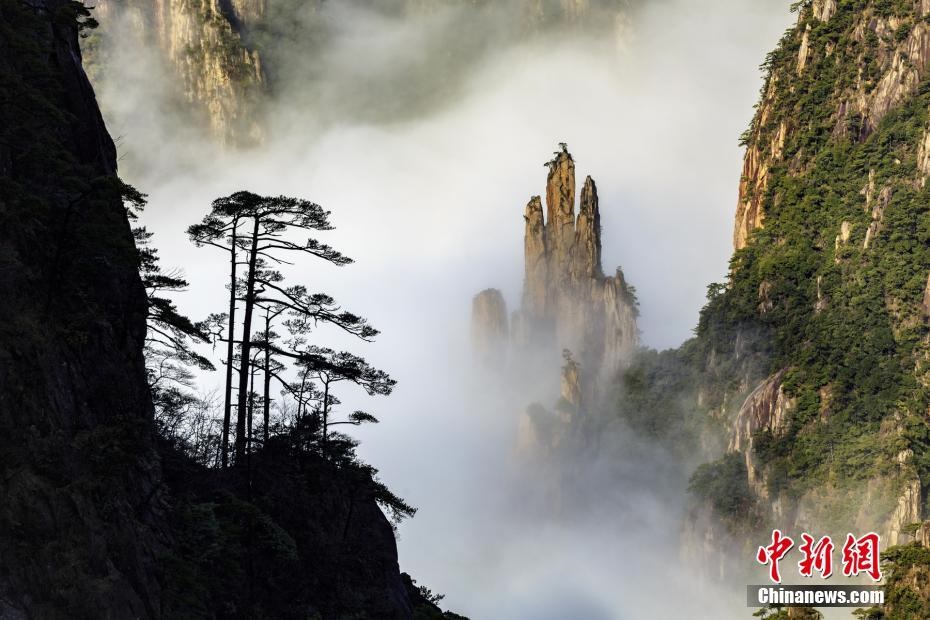 중국 안후이 황산山, 초봄에 더욱 아름다운 ‘운무 경관’