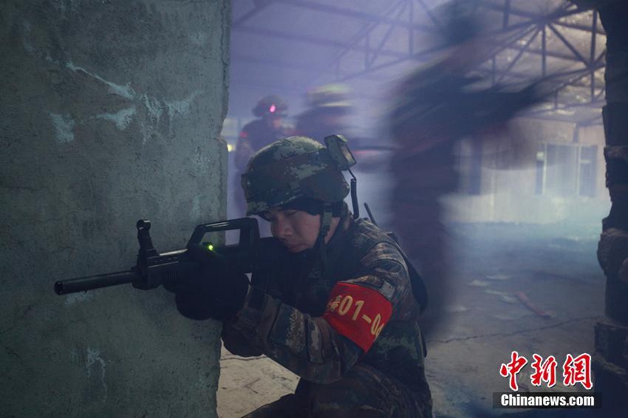 중국 지린 무장경찰 훈련 현장 공개, ‘악마의 일주일’