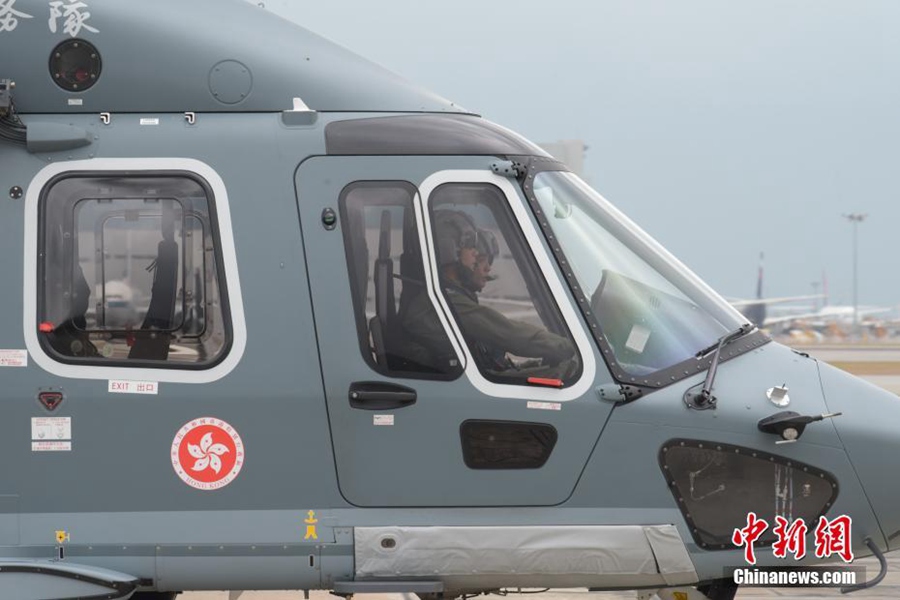 홍콩 비행서비스팀, 헬리콥터팀 교체로 사회 서비스 제고
