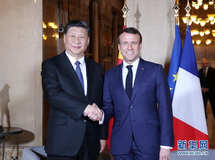 3월 24일, 시진핑(習近平) 국가주석이 니스에서 마크롱 프랑스 대통령을 만났다. [촬영: 신화사 쥐펑(鞠鵬) 기자]
