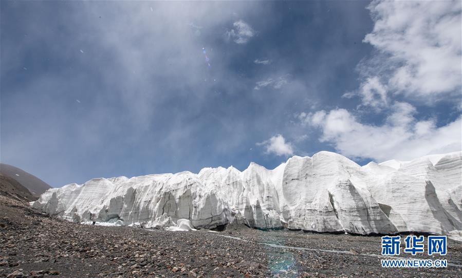 라부라(拉布拉) 빙하의 끝부분 [8월 4일 촬영/사진 출처: 신화망]