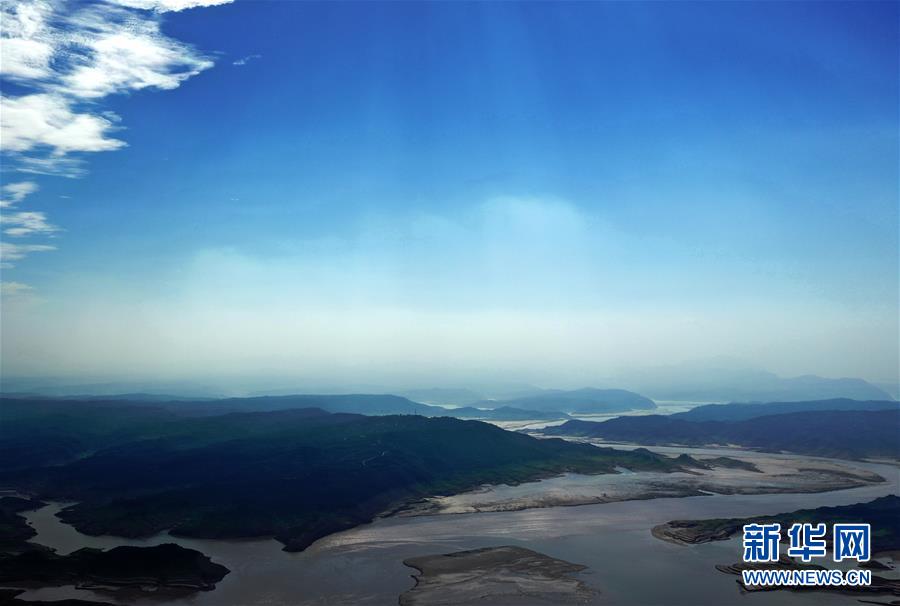 7월 25일 촬영한 샤오랑(小浪) 저수지 일각 [사진 출처: 신화망]