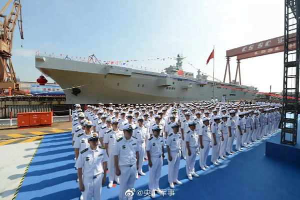 중국산 첫 4만t급 075형 강습상륙함 진수…中美만 건조 가능