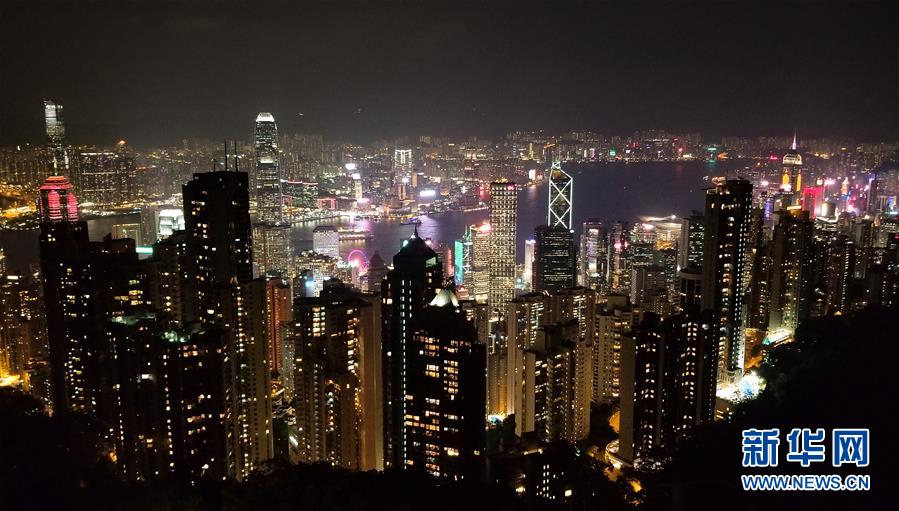 지난 24일 촬영한 홍콩 야경 [사진 출처: 신화망]