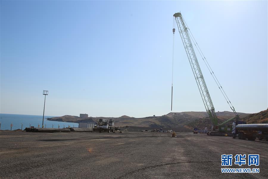터키 후누틀루(Hunutlu) 발전소 사업이 진행되는 지중해 해변 공사장 [사진 출처: 신화망]