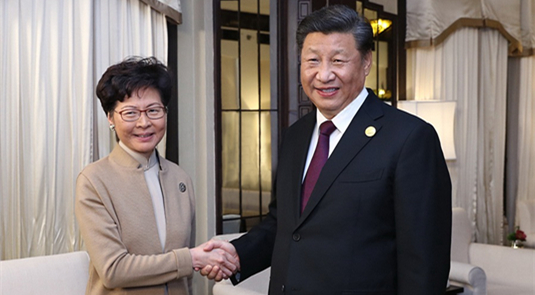 시진핑, 상하이서 캐리 람 홍콩 행정장관 만나