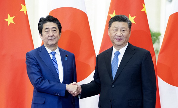 시진핑 주석, 아베 신조 일본 총리 만나