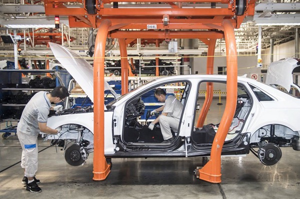 폭스바겐, 중국 전기자동차 사업에 150억 유로 투자