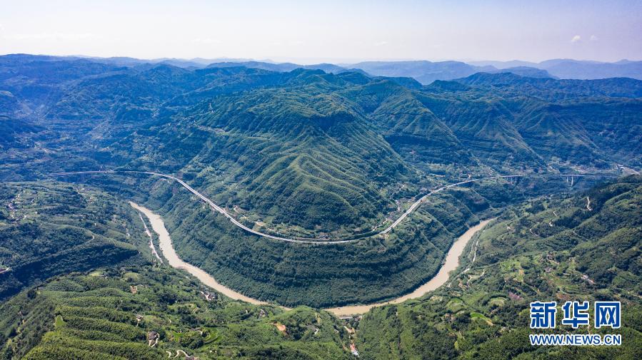 츠수이(赤水)시 량허커우(兩河口)진 풍경 [2020년 6월 25일 드론 촬영/사진 출처: 신화망]