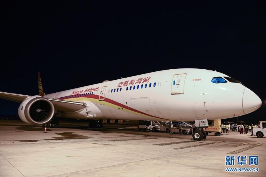 새벽 하이난(海南)항공 HU787편 비행기 [3월 26일 촬영/사진 출처: 신화망]