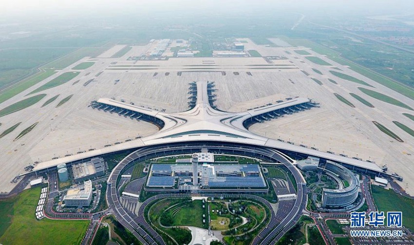 칭다오 자오둥 국제공항, 류팅공항 대체해 정식 개항!