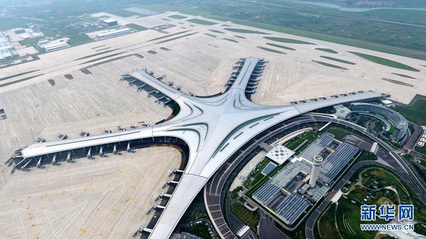 칭다오 자오둥 국제공항 [8월 11일 드론 촬영/사진 출처: 신화망]