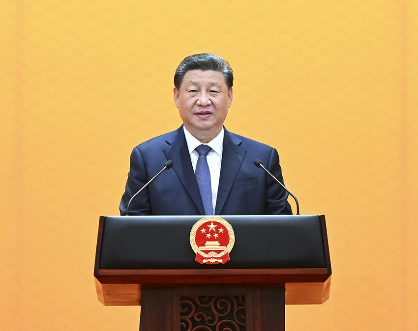 시진핑 국가주석이 연회에서 축사를 하고 있다. [사진 출처: 신화사]