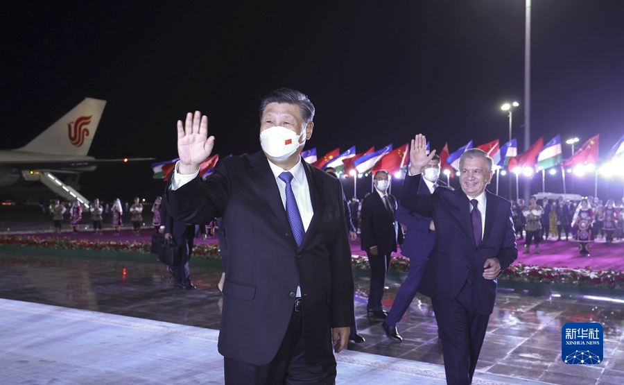 시진핑 주석, 사마르칸트 도착…우즈베키스탄 국빈방문 일정 시작 및 SCO 제22차 정상회의 참석