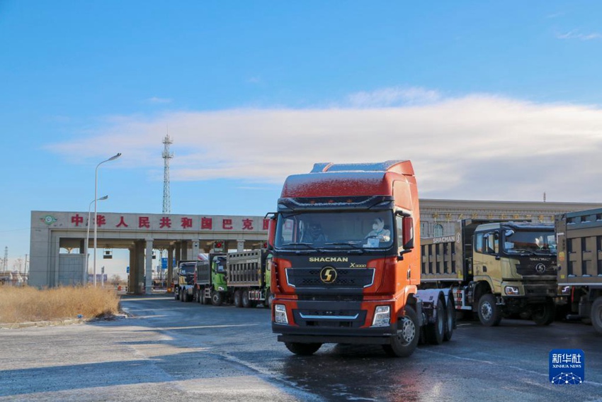 中-카자흐스탄 국경 관문 바커투 통상구 1~10월 무역액 23.34% ‘쑥’