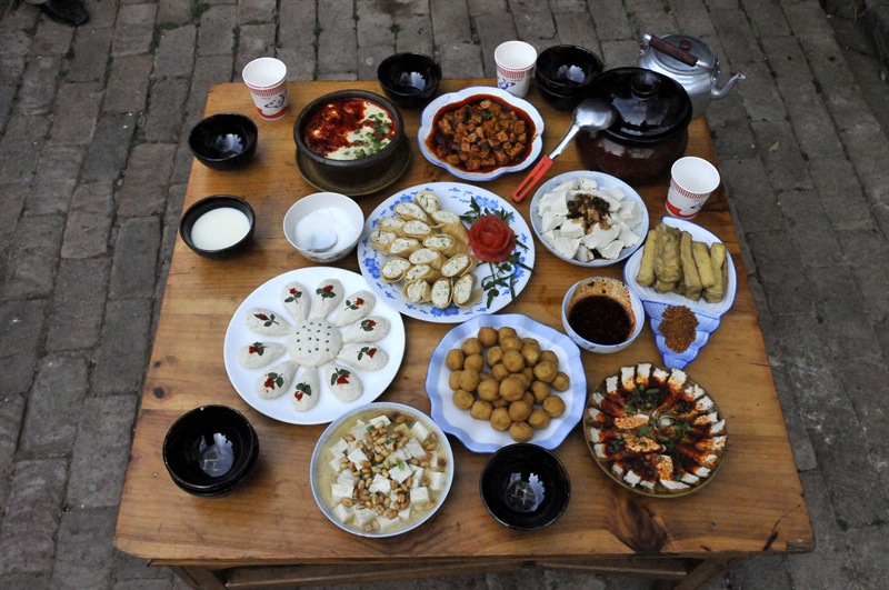 미즈(密祉)진의 두부연(豆腐宴) [자료 사진/사진 제공: 다리주 문화관광국]
