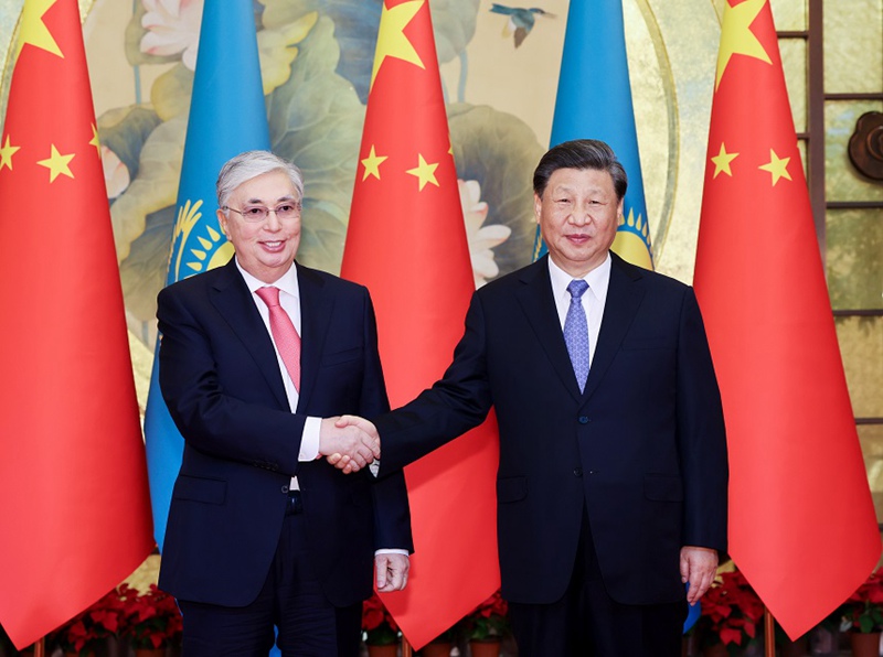 시진핑 주석, 토카예프 카자흐스탄 대통령과 회담