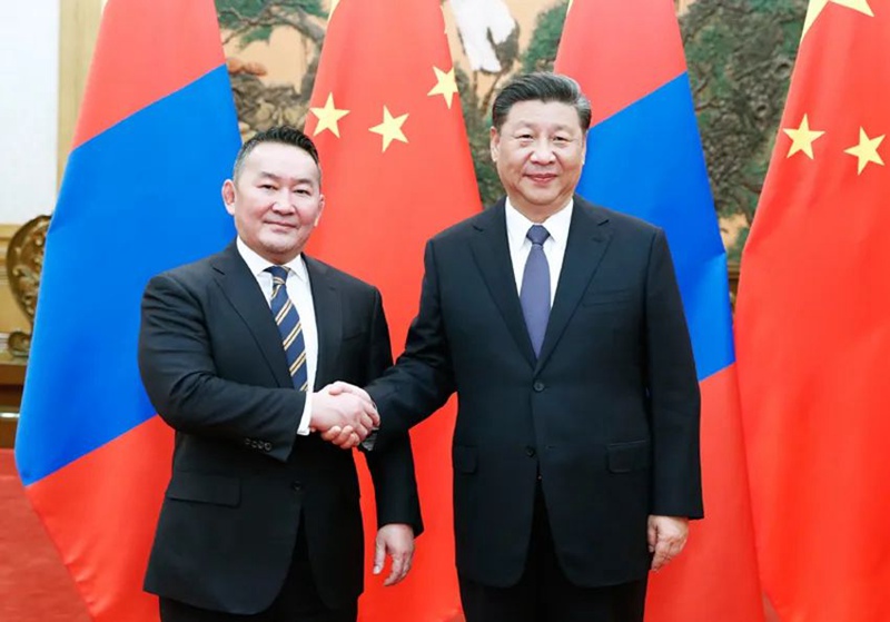 [시진핑 주석이 주고받은 외교 선물] “羊 받고 茶 보내고”…中-몽골 우정 보여주는 미담