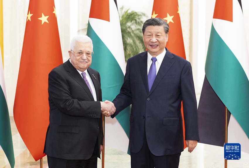 시진핑, 마흐무드 압바스 팔레스타인 대통령과 회담