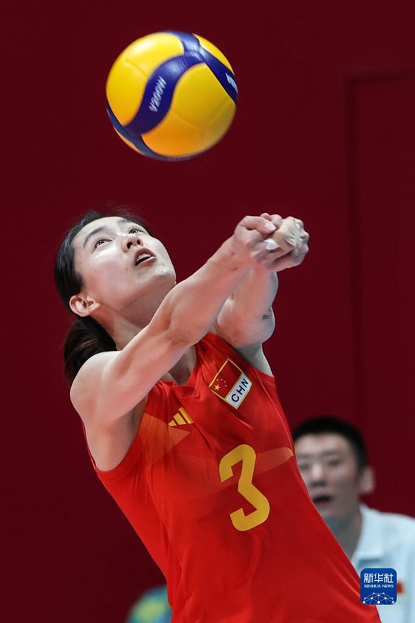 10월 6일, 중국 선수들의 경기 모습