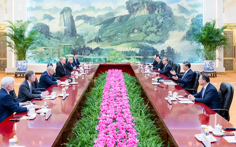시진핑 주석, 슈머 미 국회 상원 다수당 대표 일행 회견