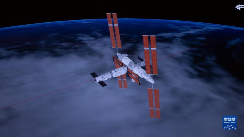 선저우 17호 유인우주선과 우주정거장이 합체한 시뮬레이션 화면 [사진 출처: 신화사]