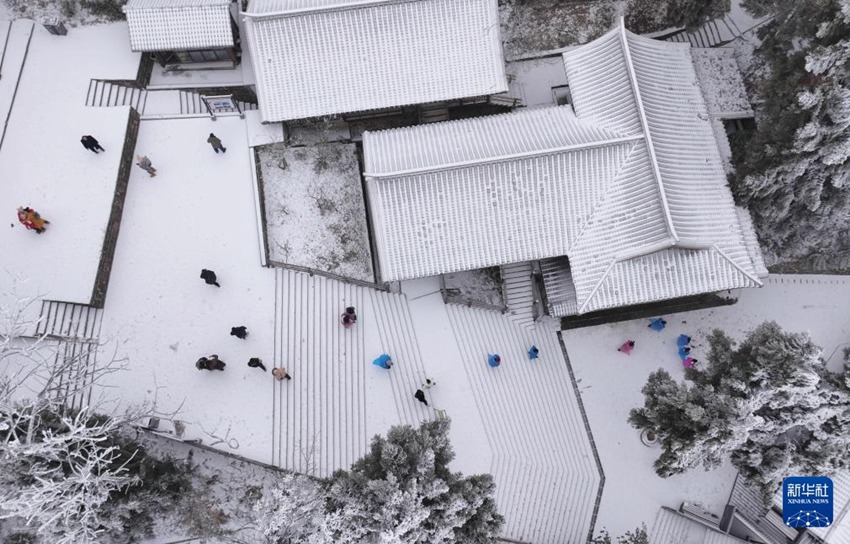 눈 내린 장자제 황스자이의 풍경 [2월 22일 드론 촬영/사진 촬영: 우융빙]