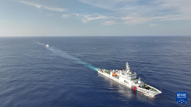 중국 해경 3502함대가 항해 훈련을 실시한다. [5월 12일 촬영/사진 제공: 라오민(饒斌)]