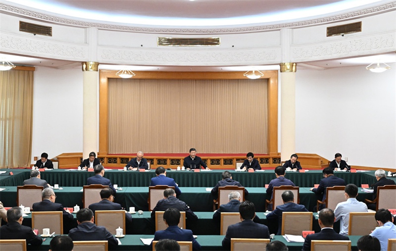시진핑 주석, 기업과 전문가 좌담회 주재 및 중요 연설 발표