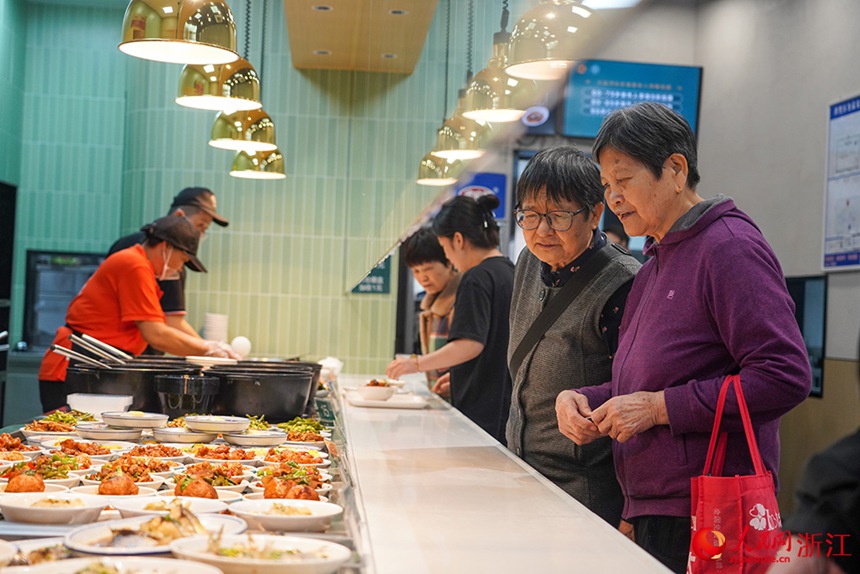 저장 항저우, 동네 식당서 고령 및 독거노인 급식 제공