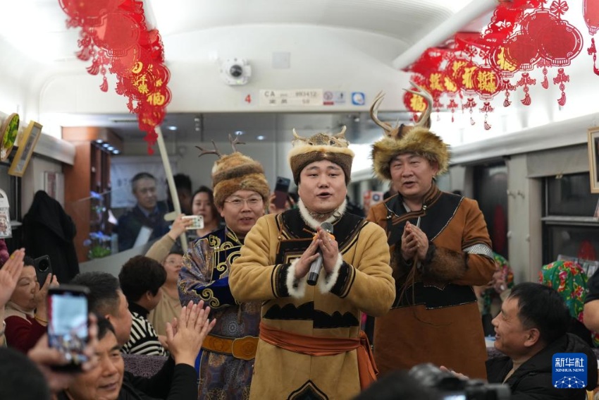 [중국 춘제] 헤이룽장 첫 무형문화재 민족문화 테마 열차 개통