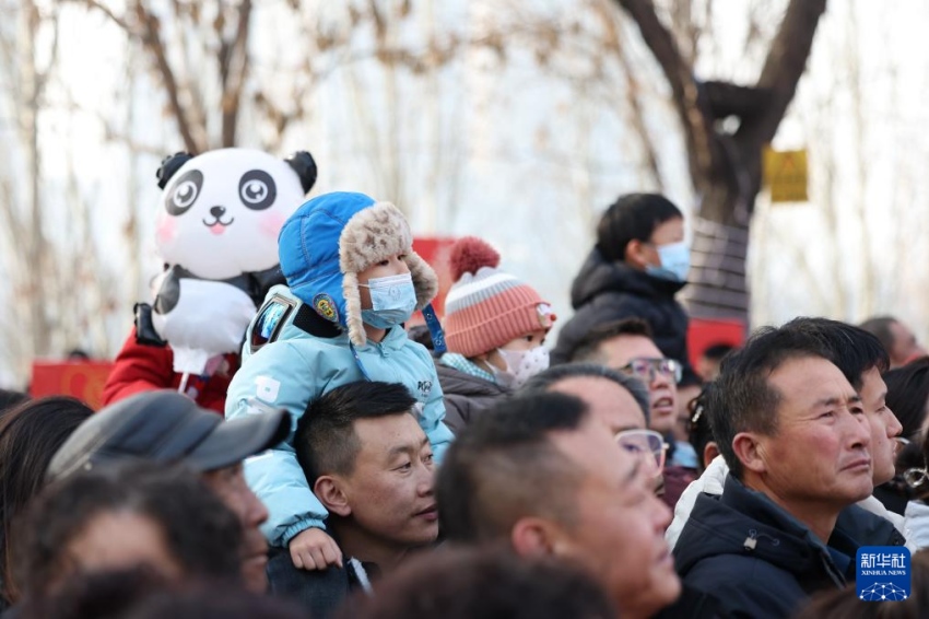 1월 30일 무형문화유산 공연에 푹 빠진 관람객들 