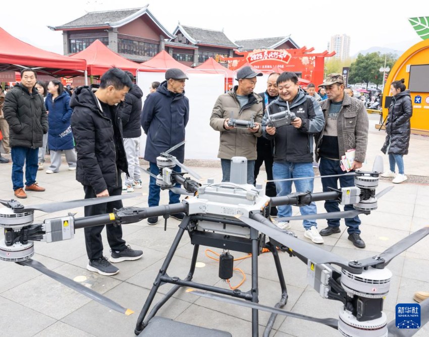 中 각지서 취업 박람회 열려