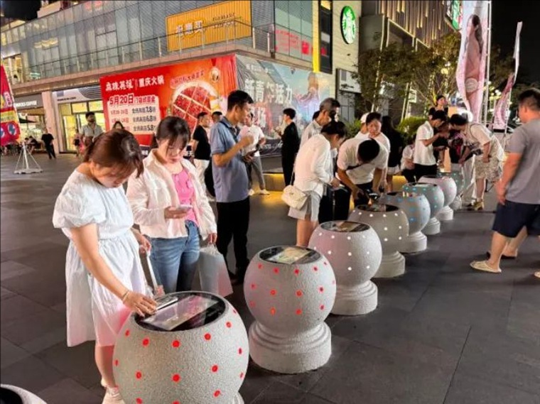 中 길거리 ‘볼라드’서 무선 충전이 가능하다고?