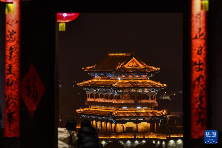 신저우 고성의 야경 [10월 22일 촬영/사진 출처: 신화사]