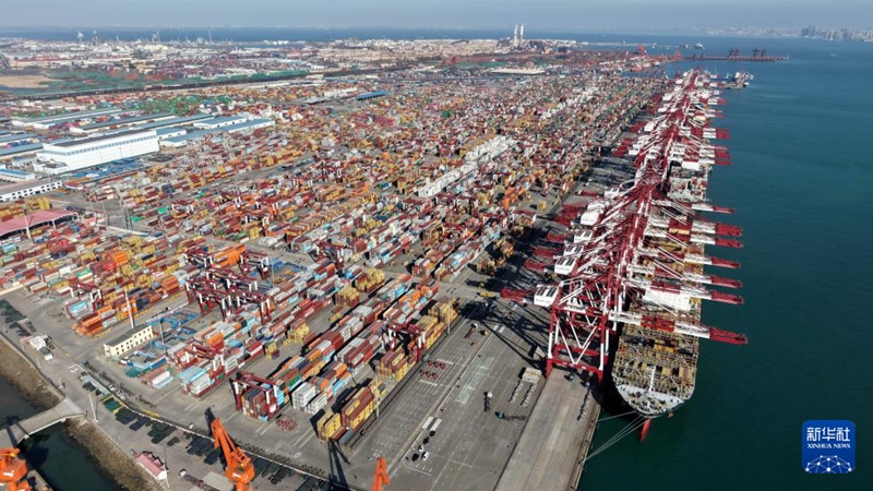 8일 촬영한 칭다오항 첸완항구 [드론으로 촬영]