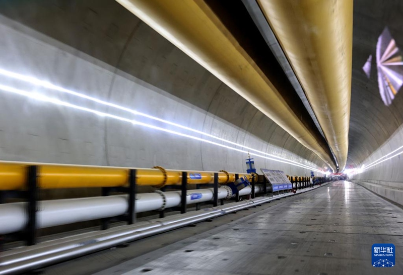 충타이 창장터널 내부 모습 [12월 16일 촬영/사진 출처: 신화사]