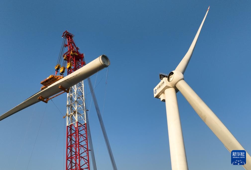 20MW 풍력 발전기 블레이드 조립 작업 현장 [1월 13일 드론 촬영/사진 출처: 신화사]