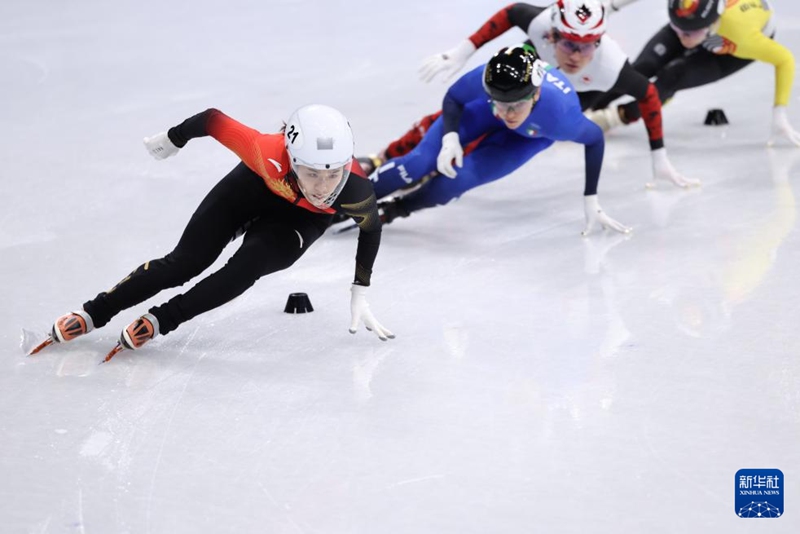 장추퉁(張楚桐, 왼쪽 첫 번째) 중국 선수가 경기 중인 모습 [2월 10일 촬영/사진 출처: 신화사]
