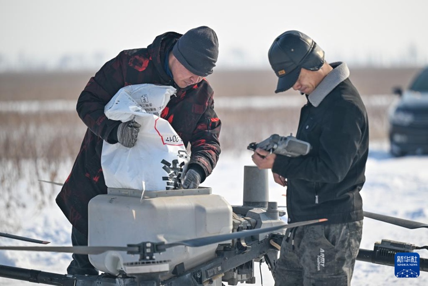 신장, 과학기술로 농기자재 공급 및 봄갈이 준비 지원