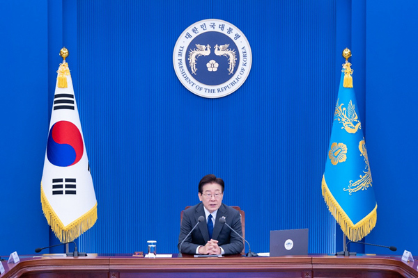 韓이재명 정부 국정 1년 평가… 경제·외교 성과 속 '포용적 사회 통합' 과제도